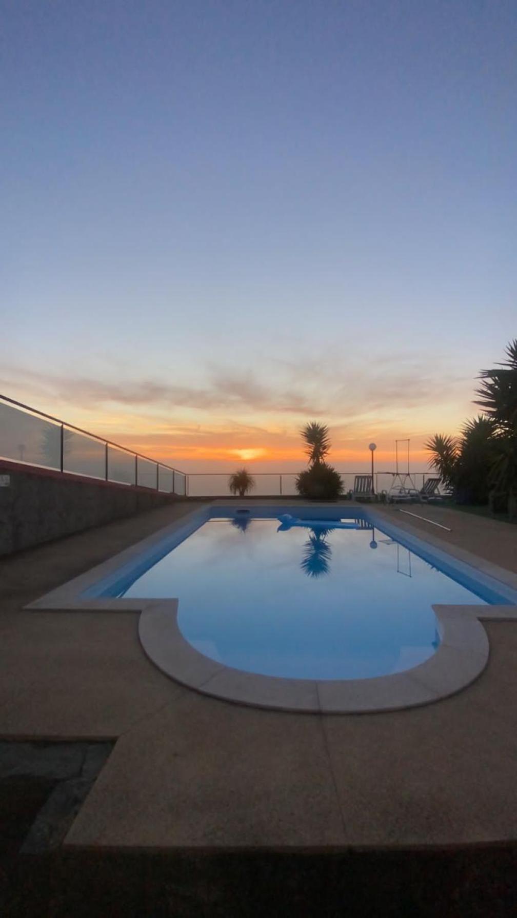 Sunset Paradise Villa With Heated Pool Кальета Экстерьер фото